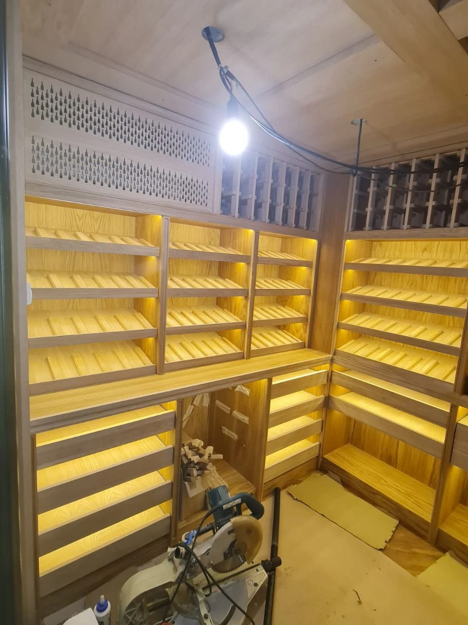 Гардеробная команата Lago