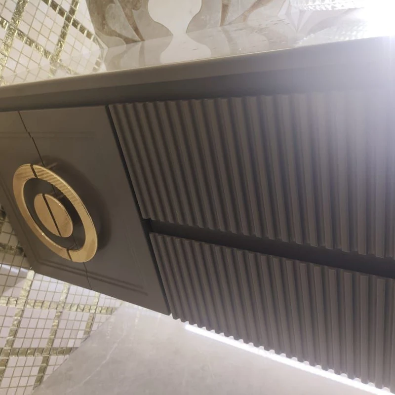 Столик в ванную